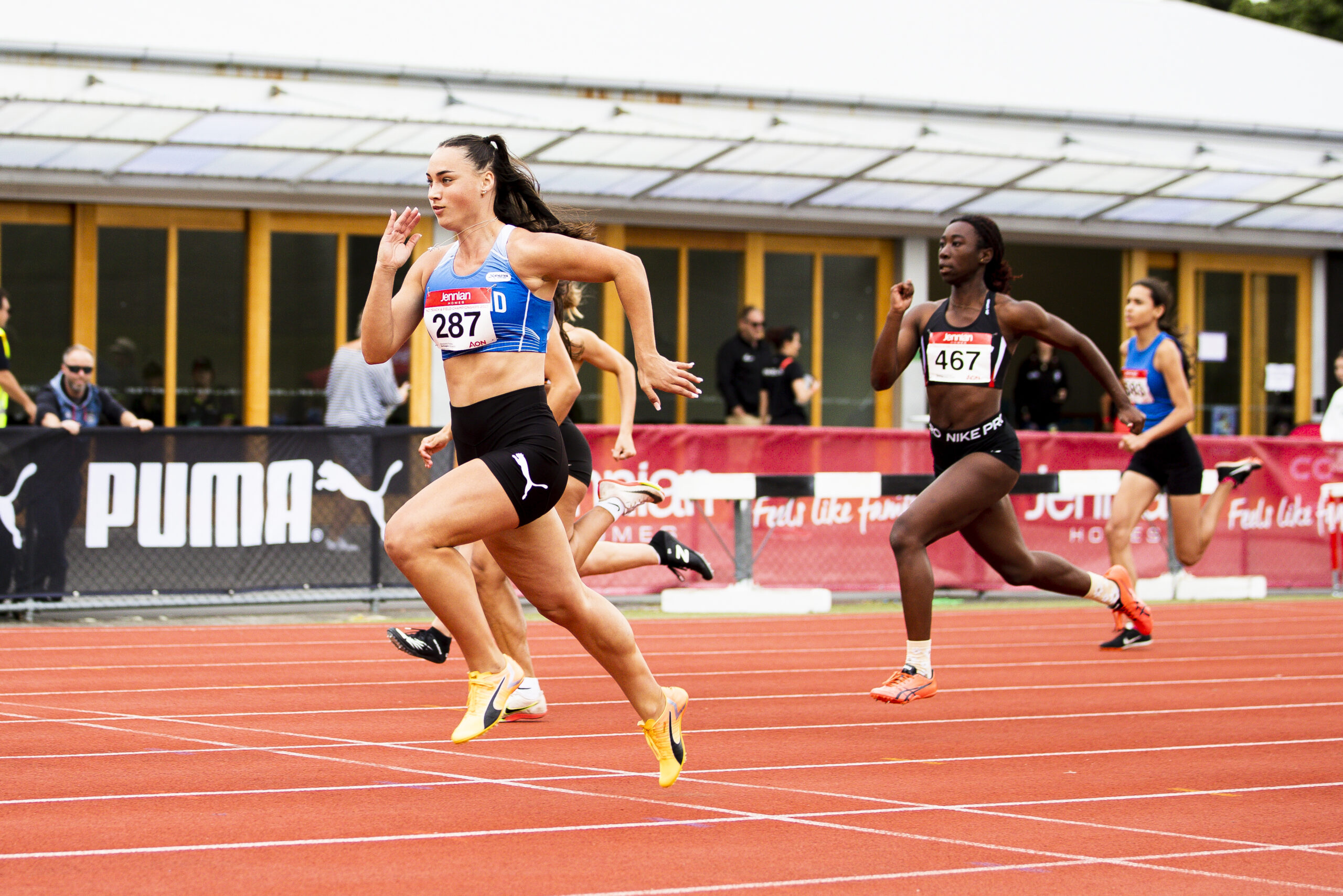 庭的支持与 庭的支持与